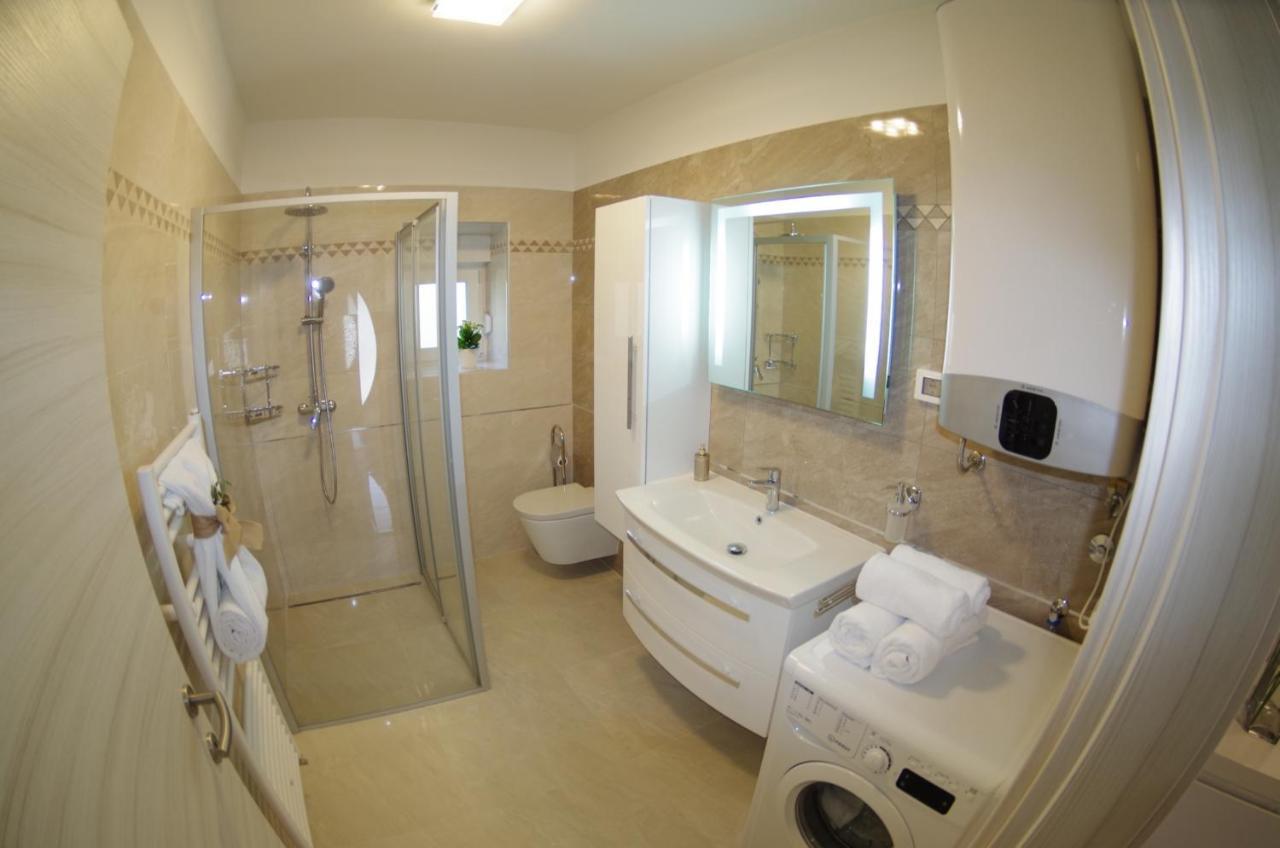 Holiday Home Elvis, Village Kujici Hreljici Bagian luar foto